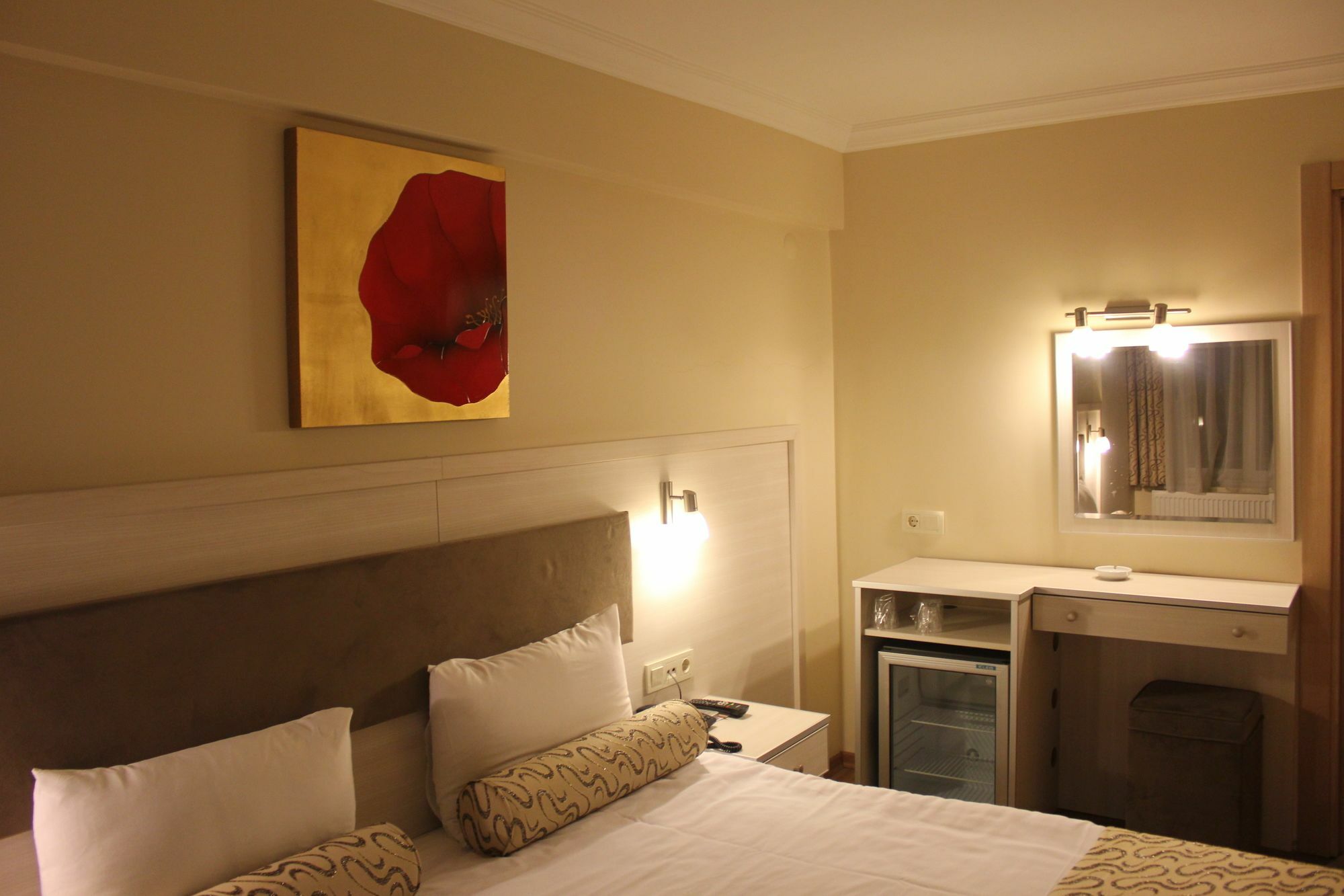 Grand Zeybek Hotel İzmir Exterior foto